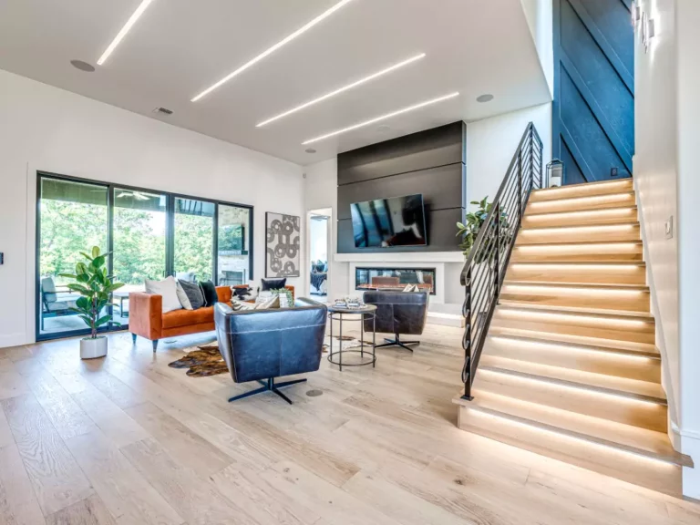 6320-buena-vista-ct-89