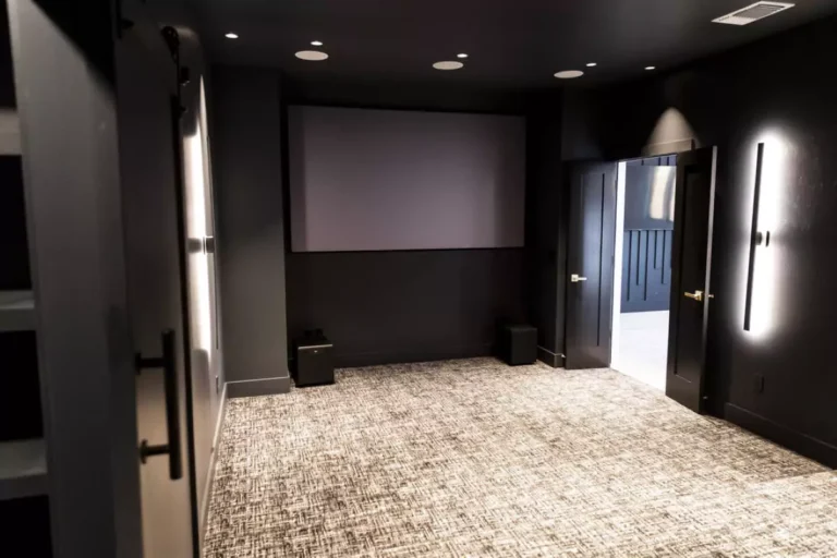 64e4519e-f36c-4e43-a650-7b77e6b20a2a-1-105-c-custom-65c3a8f658d58