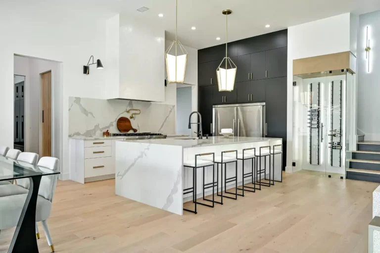 dbf3d408-0825-4562-a430-1eb08a792943-custom-65c3a90b06c3f