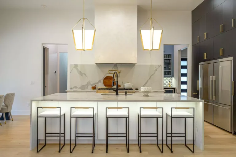 e3db9cf2-4474-4796-997a-3527c5eb649f-custom-65c3a90cbc9f3