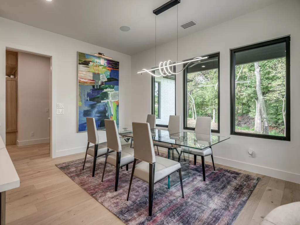 4424-redbud-circle-reshoot-20-6a19a62ea1e66